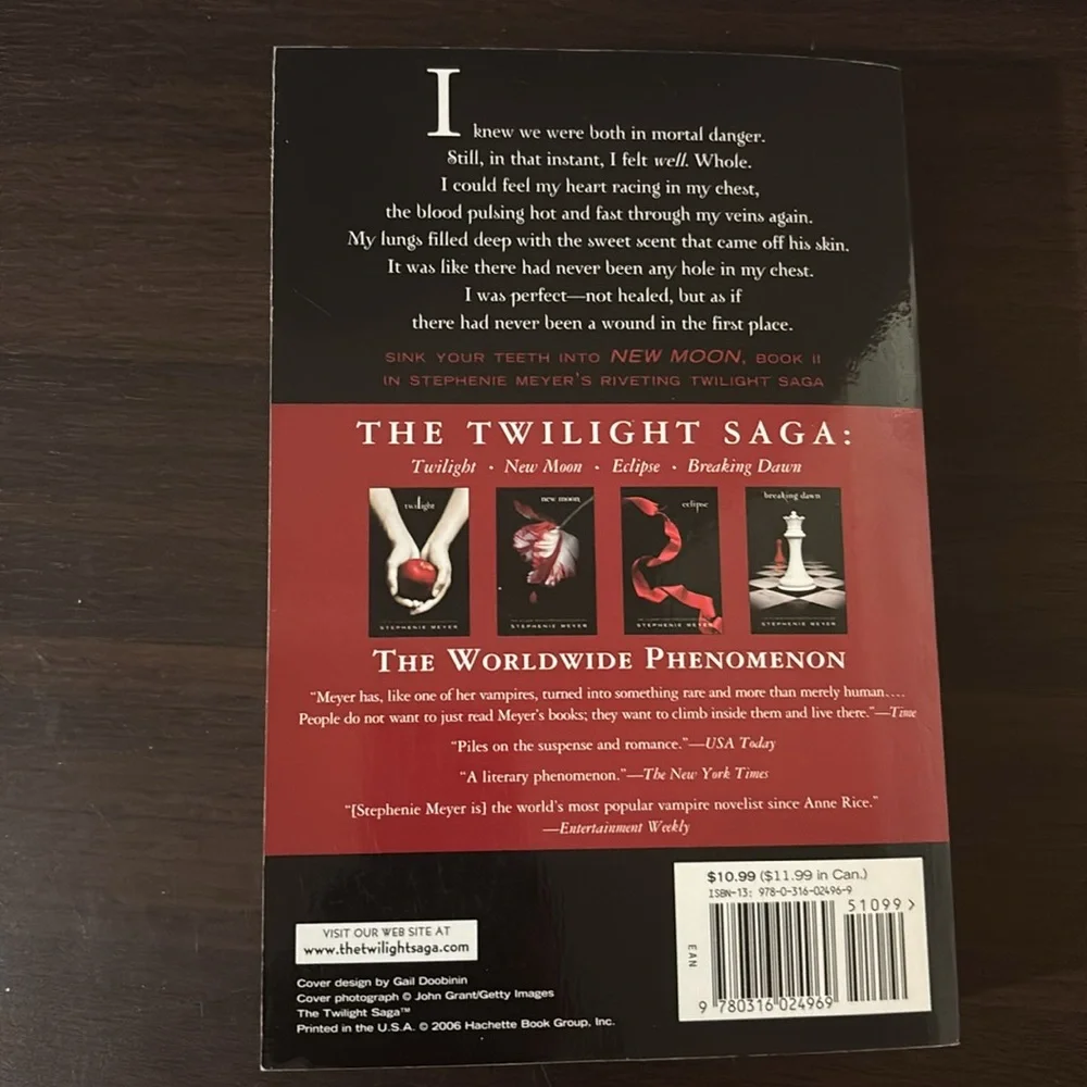 New Moon Book, The Twilight Saga Stephanie Meyer